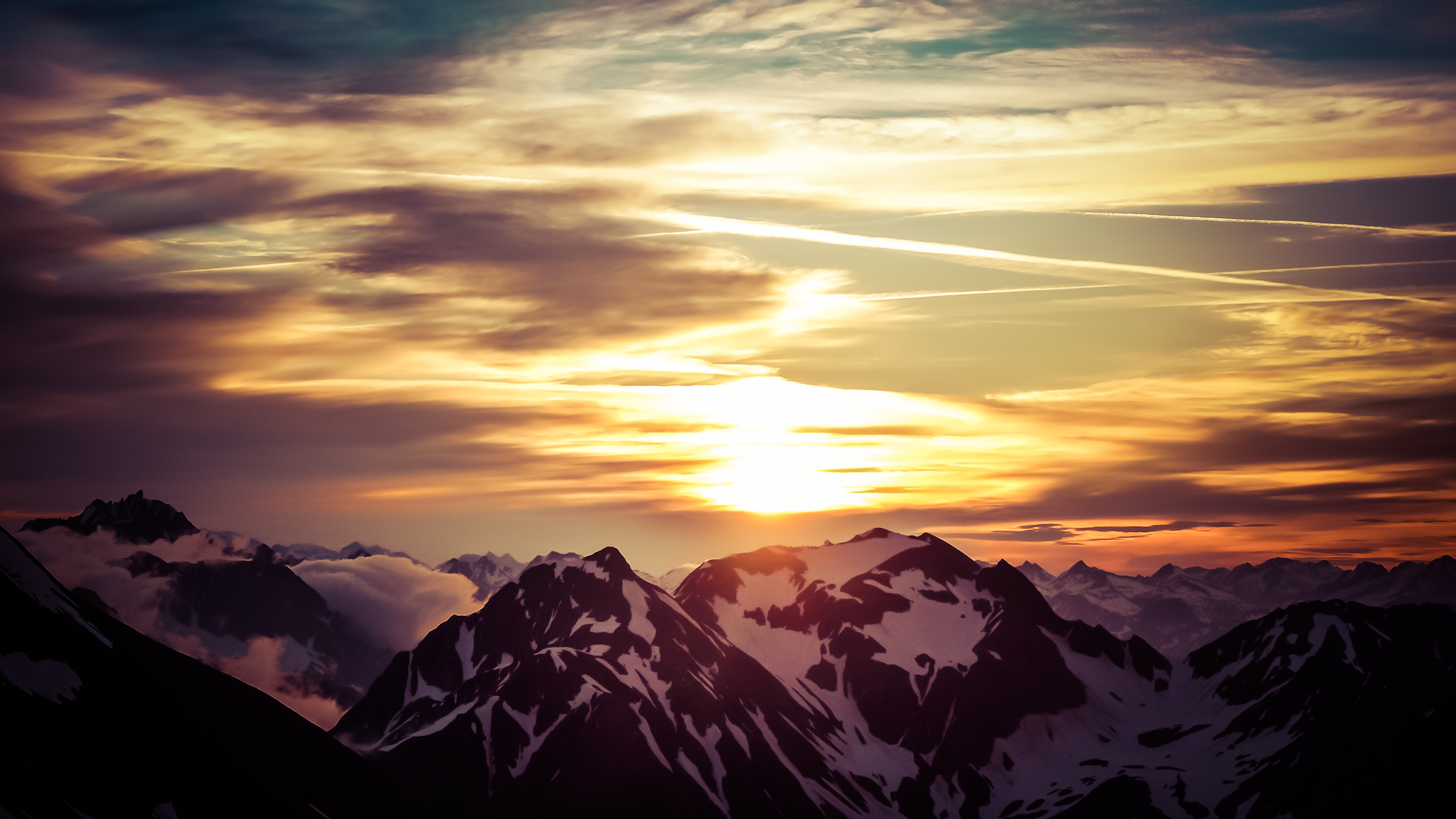 Abendstimmung: Frühes Aufstehen oder Abends noch einmal vor die Tür gehen wird belohnt mit Licht vom Feinsten